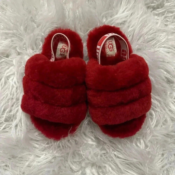 UGG Other - Toddler ugg Fluff Yeah slides Sz 8